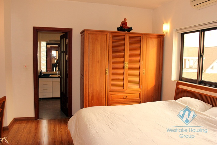 Luxury apartment for rent with 2 bedrooms in Au co st, Tay Ho, Ha Noi